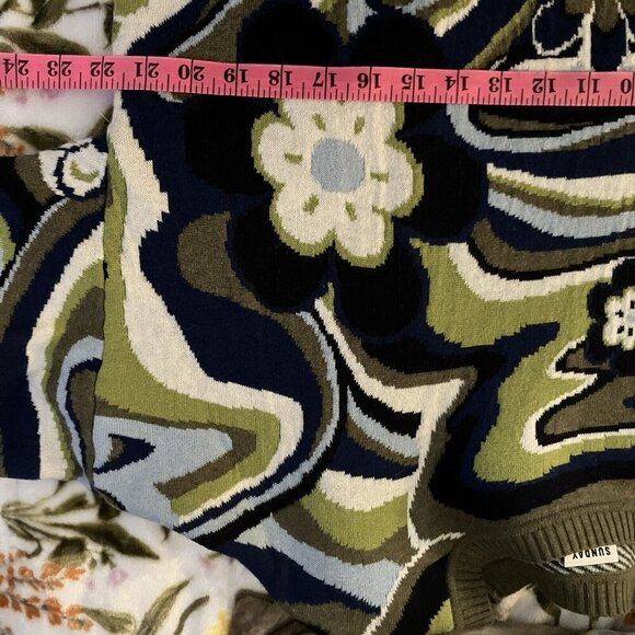 Aritzia Sunday Best Sweater Womens M/2 Peggy Retro Inspired Knit Oversized - Picture 8 of 8